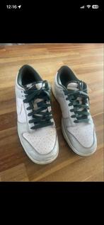 Nike Dunks Heren - Groen/Wit - Maat 43, Ophalen of Verzenden, Zo goed als nieuw, Overige kleuren, Sneakers of Gympen