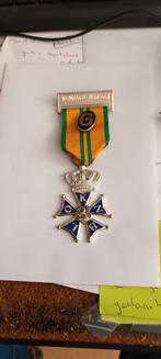 Vierdaagse Nijmegen Medaille met Kroon en Lint, Ophalen of Verzenden, Gebruikt