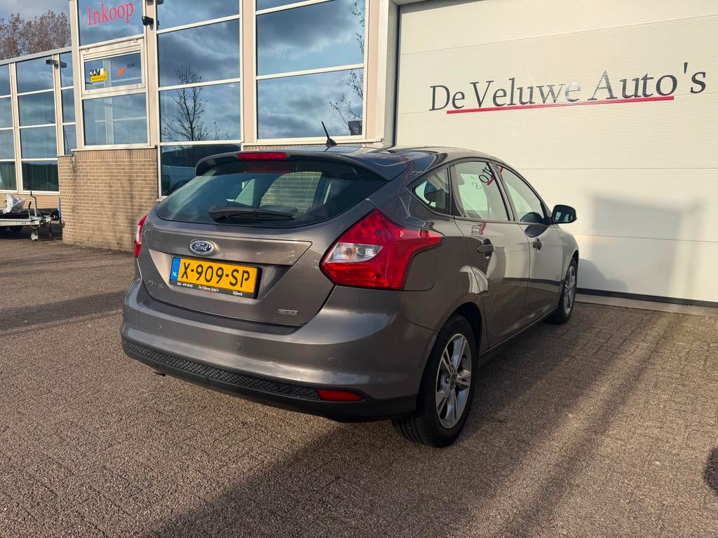 Ford Focus 1.0 EcoBoost Lease Titanium|Park Assistent|Clima|, Euro 5, Gebruikt, Bruin, 635 kg