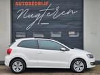 Volkswagen Polo 1.4-16V Highline|Schuif kantel dak|Airco|Nav, Auto's, Voorwielaandrijving, Zwart, 4 cilinders, USB