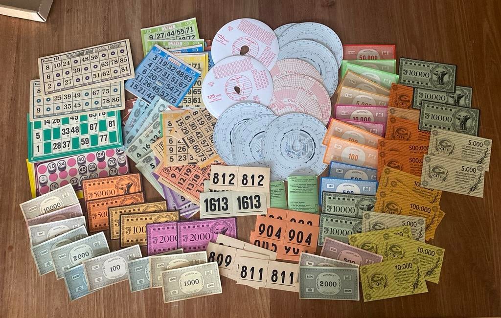 Stationary papiertjes . Oa oude vintage bingo kaarten, Ophalen of Verzenden, Gebruikt, Papier of Karton, Scrap