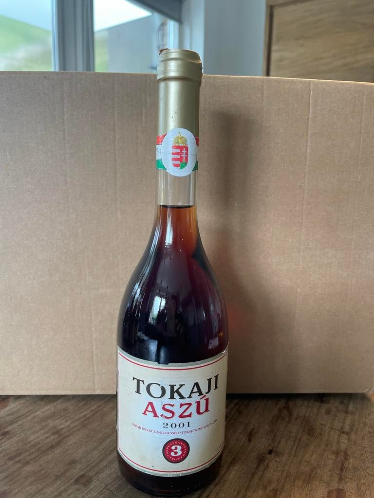 Tokaji Aszú 2001 - Hongaarse dessertwijn, Overige gebieden, Ophalen of Verzenden, Vol, Witte wijn