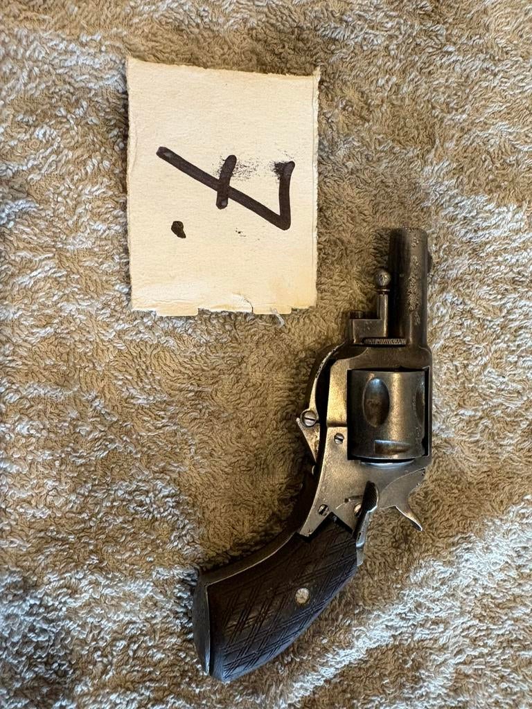 Bulldog revolver c320 5s guyot/lion, Ophalen