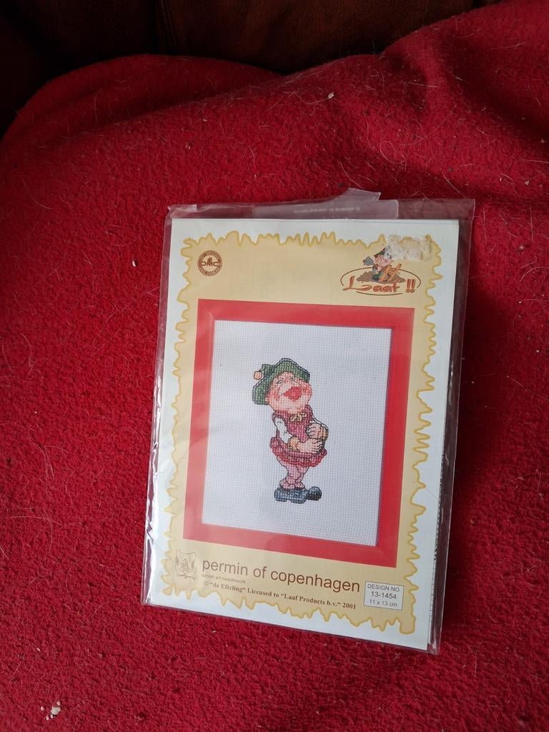 Te koop borxuur pakketje van de laaf van efteling., Verzamelen, Ophalen of Verzenden, Zo goed als nieuw, Beeldje of Poppetje