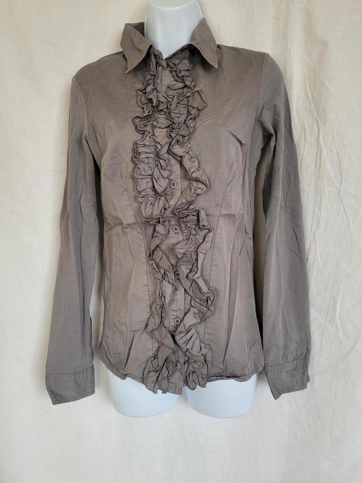 Mooie grijze katoenen blouse, roesjes mt M European Culture, Kleding | Dames, Blouses en Tunieken, Zo goed als nieuw, Maat 38/40 (M)