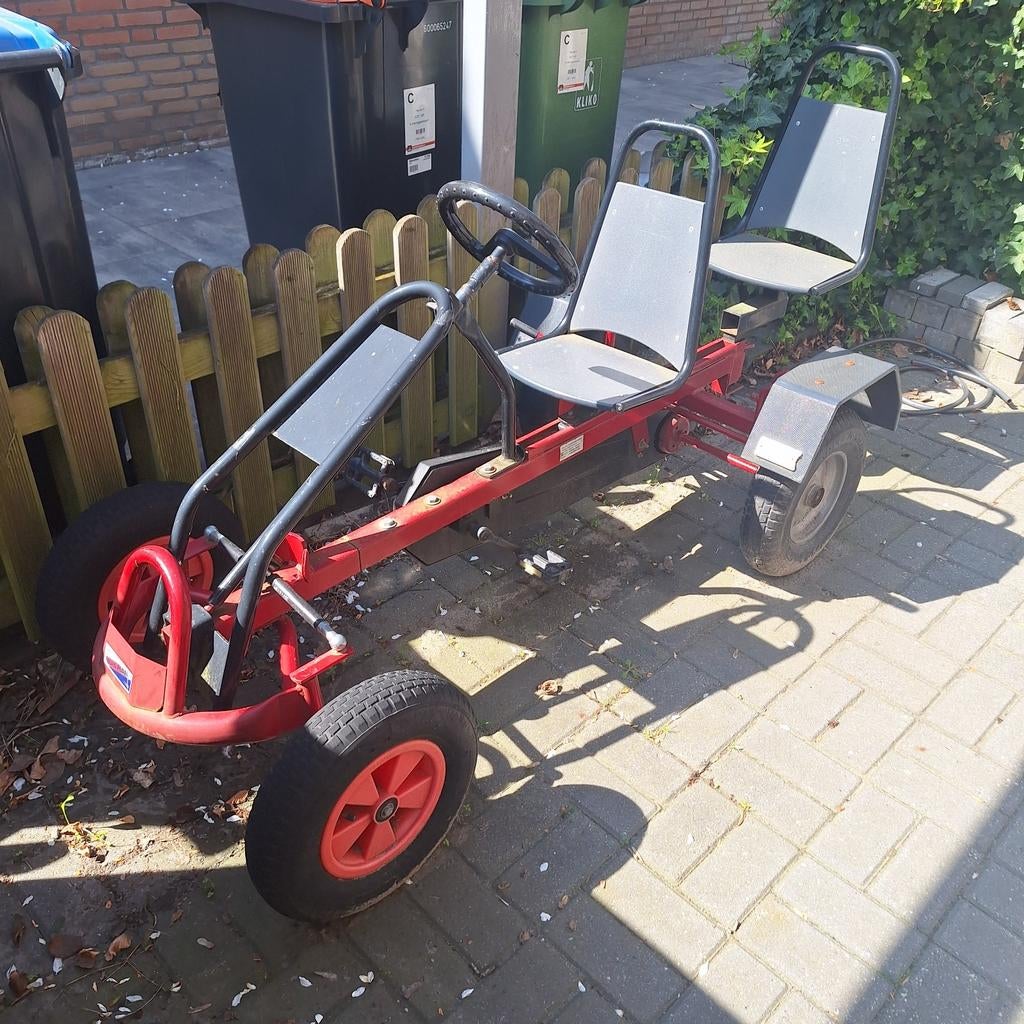 Rode skelter met twee zitjes, Kinderen en Baby's, Speelgoed | Buiten | Skelters, Ophalen of Verzenden