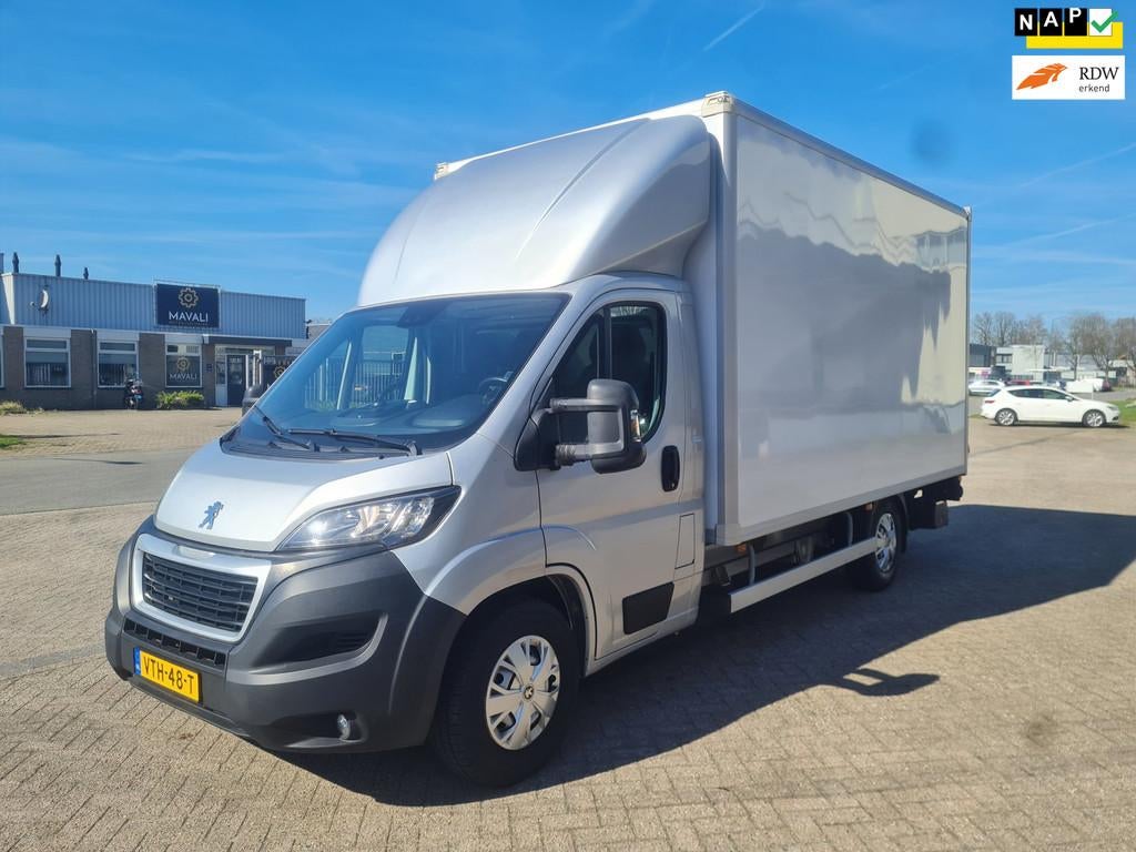 Peugeot Boxer 2.2 BlueHDi 165 L4 3.5t Bakwagen, Bj 2023, Auto's, Bestelauto's, Stof, Gebruikt, 4 cilinders, Start-stop-systeem