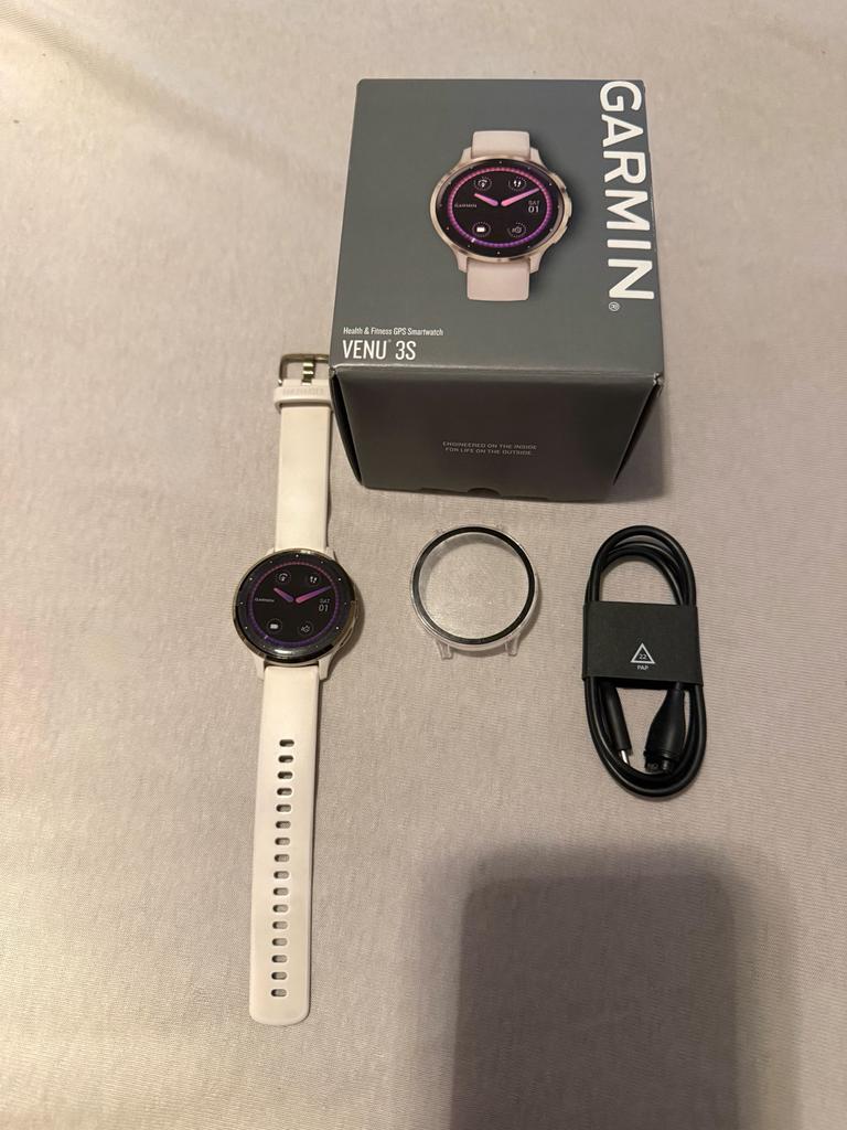 Garmin Venu 3S Goud/wit – zeer nette staat, Zwart, Ophalen of Verzenden, Zo goed als nieuw, Conditie