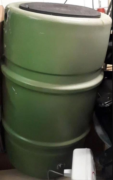 Groene Regenton 60,-, 150 liter of meer, Ophalen, Zo goed als nieuw, Kunststof