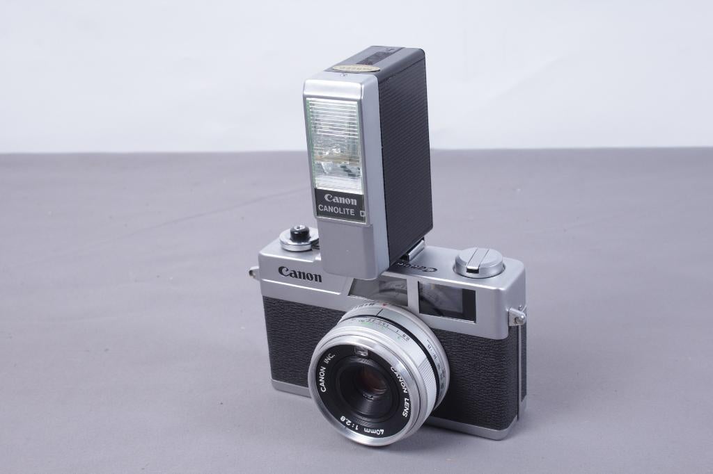 D08 Canon Canonet 28 + Flitser, Audio, Tv en Foto, Fotocamera's Analoog, Ophalen of Verzenden, Gebruikt, Compact, Canon