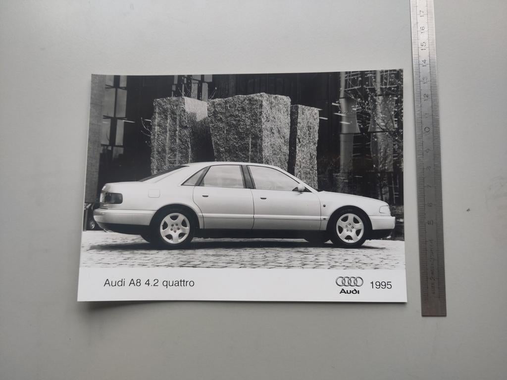 (311) Audi A8 1995 persfoto, Ophalen of Verzenden, Zo goed als nieuw, Overige onderwerpen