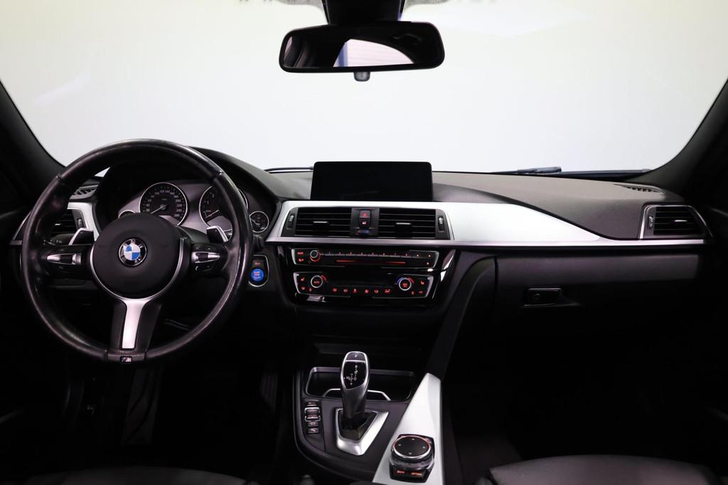 BMW 3-serie 330i M Sport M-PERFORMANCE/LED/HUD/LEER+S.VERWAR, Auto's, Automaat, Achterwielaandrijving, Euro 6, 4 cilinders