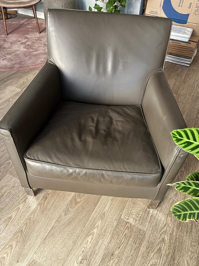 Molteni&C fauteuil - 2 stuks, Ophalen, Minder dan 75 cm, Leer, Zo goed als nieuw