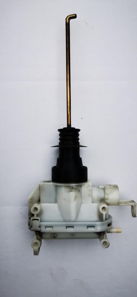 Vacuümactuator deurslot Achterklep Mercedes S124 (W124), Ophalen of Verzenden, Mercedes-Benz