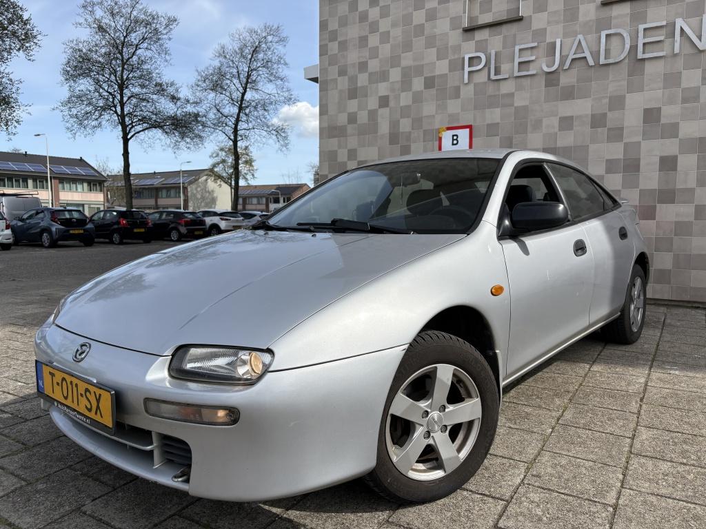 Mazda 323 1.8i F GLX AUTOMAAT CARPLAY HANDEL/EXPORT/ZO MEE, Auto's, Stof, Bedrijf, Mazda, 114 pk
