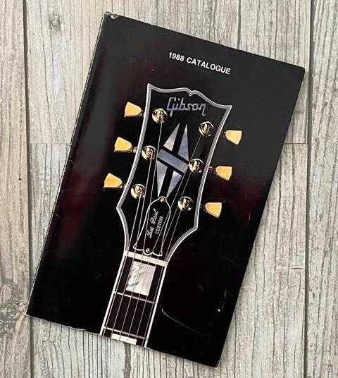 Gibson Guitars USA / 1988 Catalogue !, Instrument, Ophalen of Verzenden, Onbekend, Gelezen