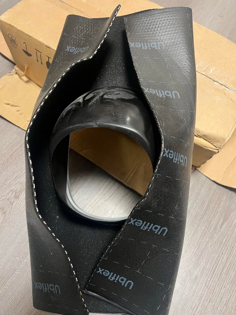 Ubiflex loodvervanger dakdoorvoer, Doe-het-zelf en Verbouw, Dakpannen en Dakbedekking, Overige materialen, Zwart, Overige typen