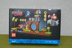 LEGO Ideas 21331 - Sonic the Hedgehog – Green Hill Zone, Ophalen of Verzenden, Zo goed als nieuw, Complete set, Lego