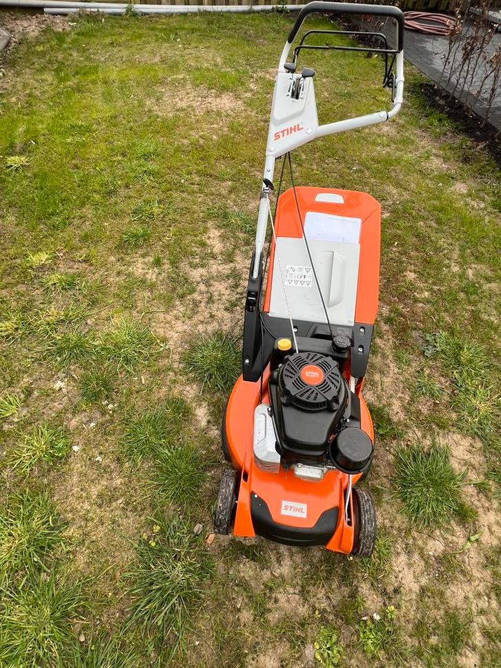 STIHL RM 655 YS Benzine Grasmaaier, Tuin en Terras, Grasmaaiers, Zo goed als nieuw, Ophalen of Verzenden