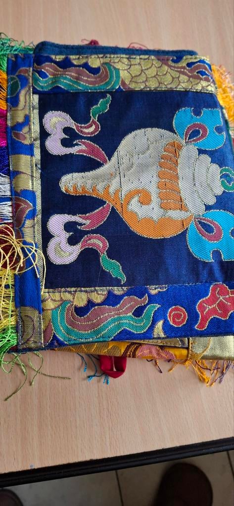 Tibetaans brokaat 4 x, Ophalen of Verzenden, Zo goed als nieuw