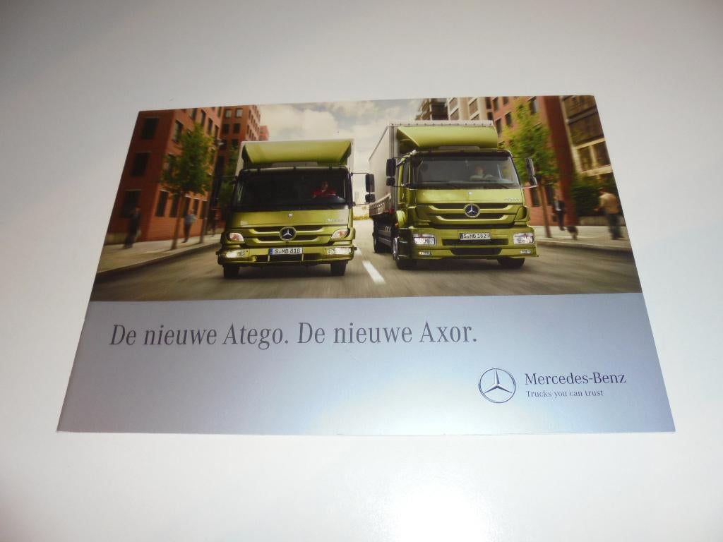brochure nieuwe Mercedes Atego en Axor  2011, Boeken, Auto's | Folders en Tijdschriften, Ophalen of Verzenden, Nieuw, Mercedes