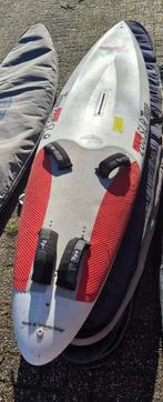 Tiga 268 SLR slalom raceboard - duratene, Ophalen, 250 tot 300 cm, Gebruikt, Met vin(nen)