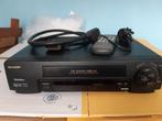 Sharp videorecorder met afstandsbediening en scartkabel, Ophalen of Verzenden