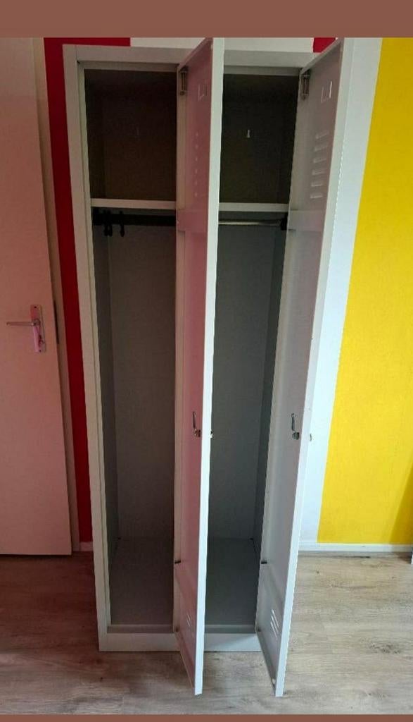 Metalen lockerkast met twee deuren, Huis en Inrichting, Kasten | Lockerkasten, Ophalen
