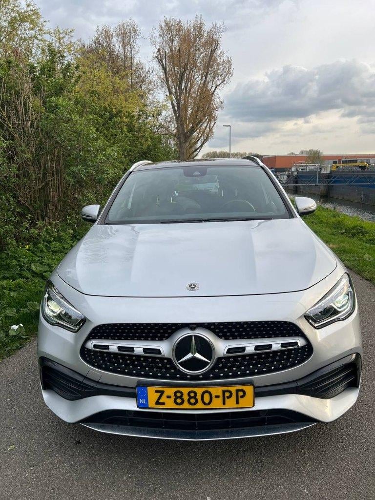 Mercedes GLA 250 AMG Line 4MATIC 224pk 2022 | Pano | Camera, Automaat, 1800 kg, 4 cilinders, Leder en Stof