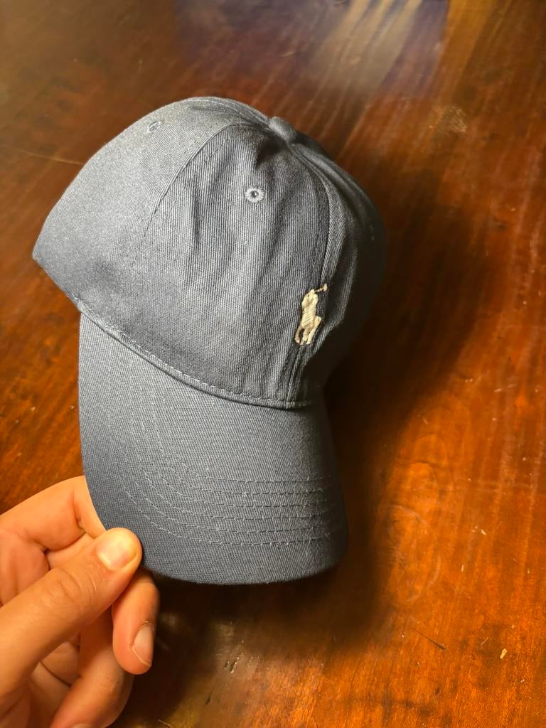 Ralph lauren petje - marine blauw met wit logo, Ophalen of Verzenden, Zo goed als nieuw, One size fits all, Pet