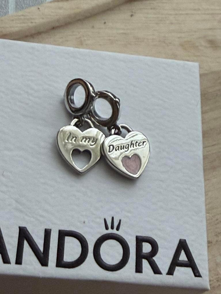 Pandora Moeder Dochter Bedel €25, Gebruikt, Verzenden, Pandora, 1 bedel
