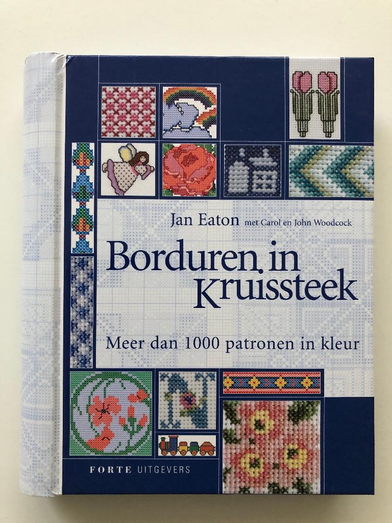 Borduren in kruissteek, Boeken, Zo goed als nieuw, Borduren en Naaien, J. Eaton, Verzenden