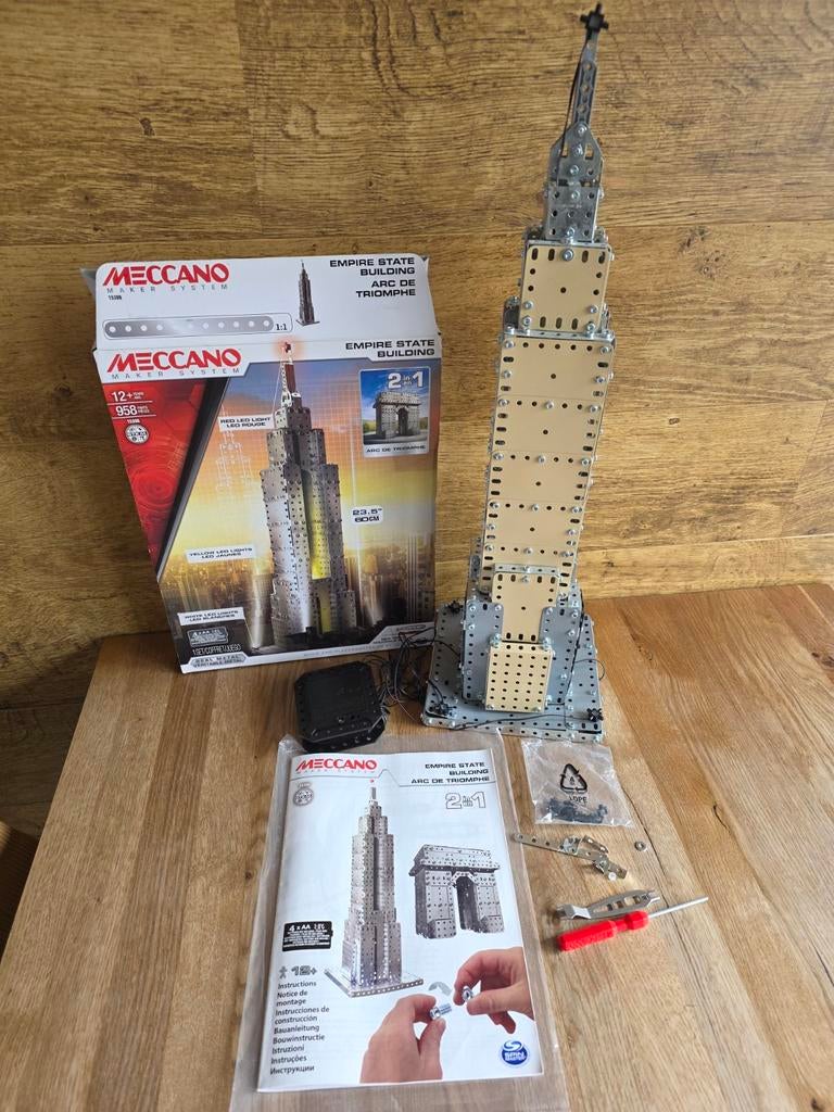 Meccano 2 in 1, Empire state building & Arc de Triomphe, Ophalen of Verzenden, Zo goed als nieuw