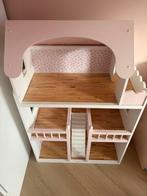Mooi houten poppenhuis, Kinderen en Baby's, Kinderkamer | Commodes en Kasten, Ophalen, 105 cm of meer, Minder dan 50 cm, 100 cm of meer