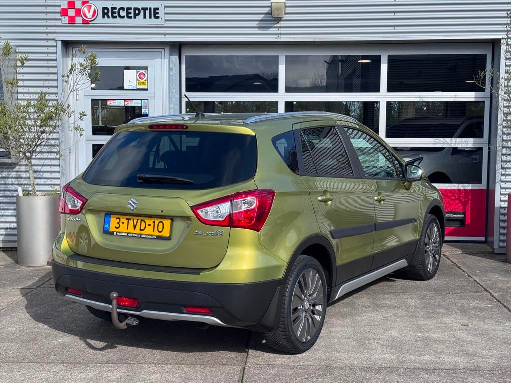 Suzuki SX4 S-Cross 1.6 Exclusive Schuifdak / Cruise / Clima, Voorwielaandrijving, Gebruikt, Euro 6, 4 cilinders