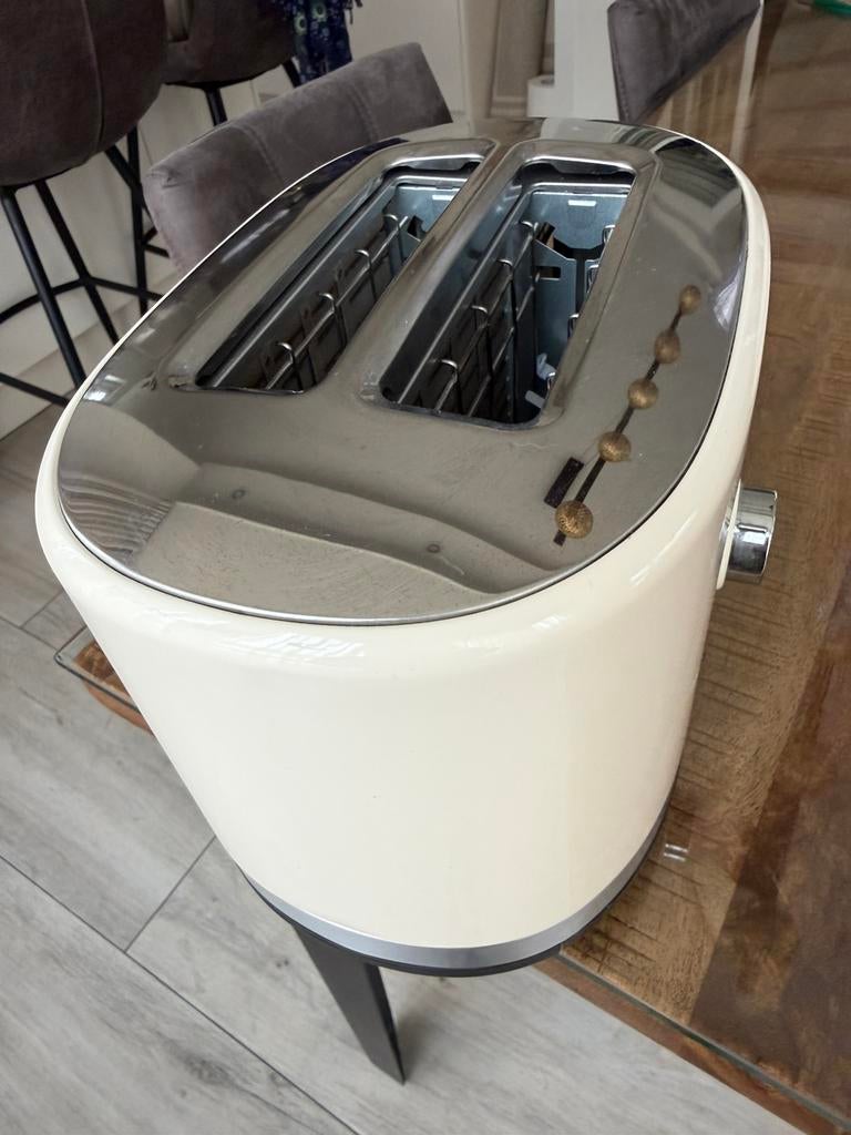 Kitchenaid broodrooster 2-sleufs amandelwit – amper gebruikt, Witgoed en Apparatuur, Broodroosters, Ophalen of Verzenden, Zo goed als nieuw