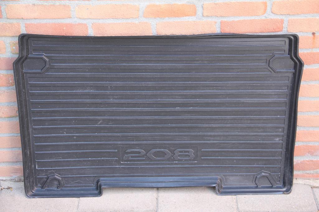 Peugeot 208 kofferbak mat | in goede staat, Auto diversen, Kofferbakmatten, Ophalen, Zo goed als nieuw