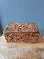 Antiek Fries Kerfsnede Volkskunst Kistje, Antiek en Kunst, Ophalen of Verzenden