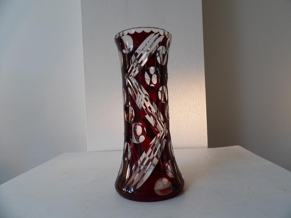 Art Deco Vaas Boheems, rood/kristal