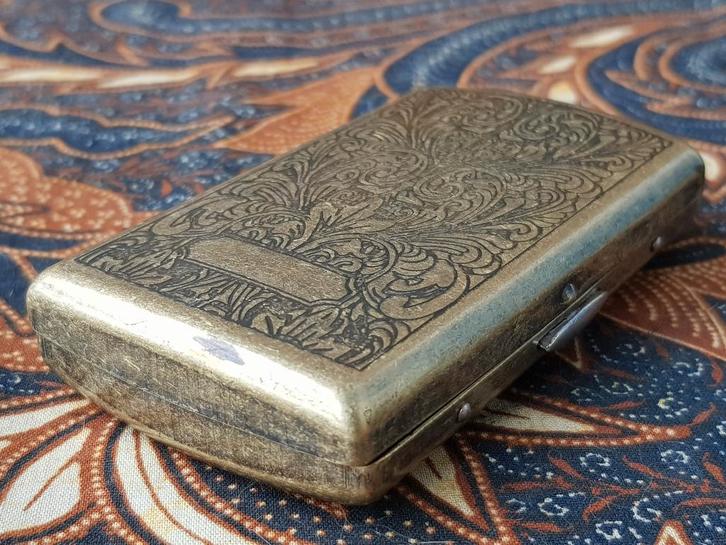 Mooie originele antieke sigarettenkoker uit Engeland 9 cm., Antiek en Kunst, Antiek | Koper en Brons, Koper, Ophalen of Verzenden