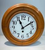 Schoolklok Pfeilkreuz - hout 1950-1960, Antiek en Kunst, Ophalen of Verzenden