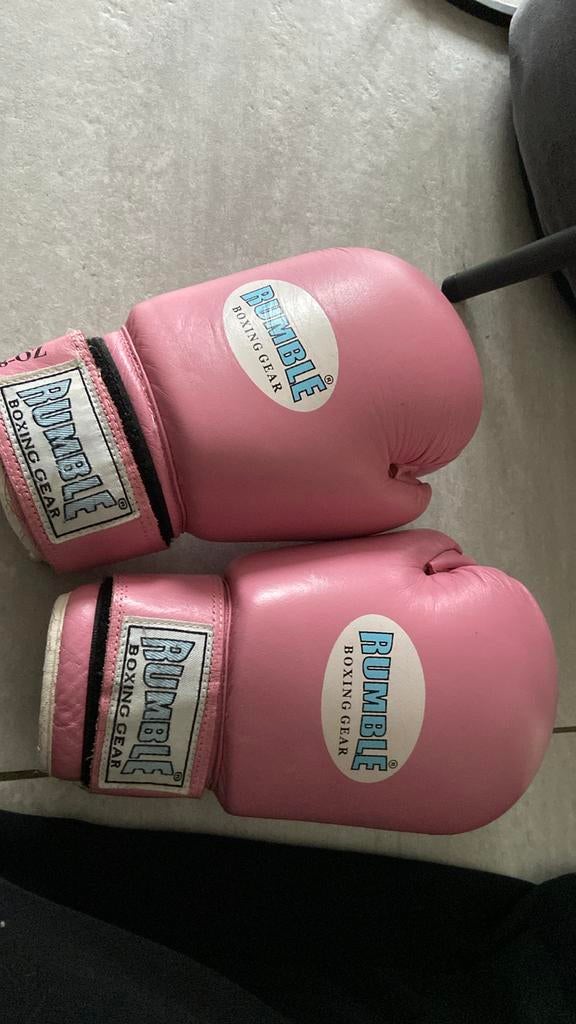 Roze rumble bokshandschoenen, Ophalen, Bokshandschoenen