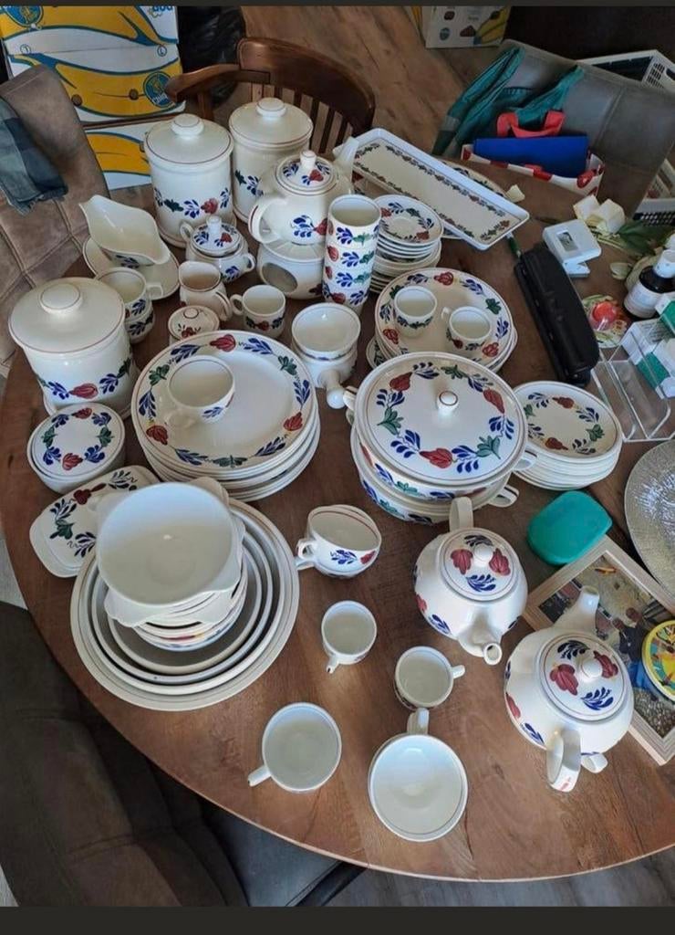 Boerenbont servies heel veel delig, Ophalen