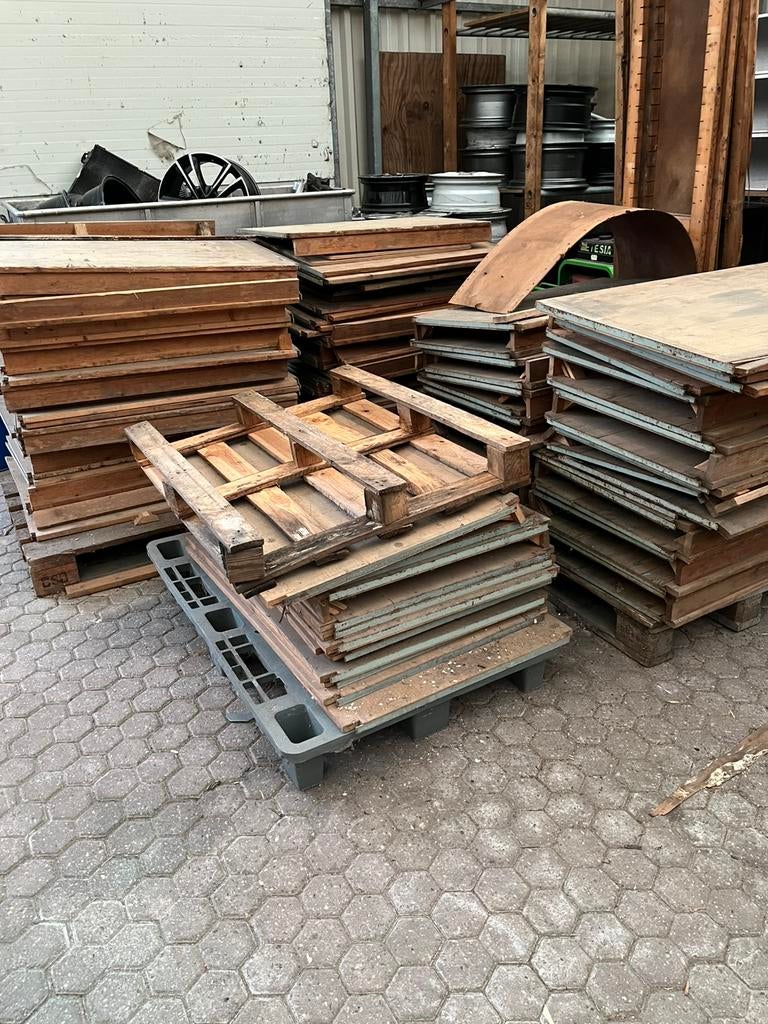 Legbord Lundia houten magazijn schappen, Ophalen of Verzenden, Zo goed als nieuw, 50 mm of meer, Balk