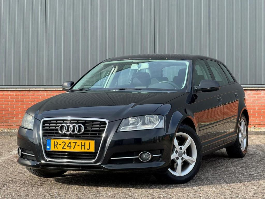 Audi A3 Sportback - 1.2 TFSI Ambiente, Auto's, Euro 5, Gebruikt, 4 cilinders, Zwart