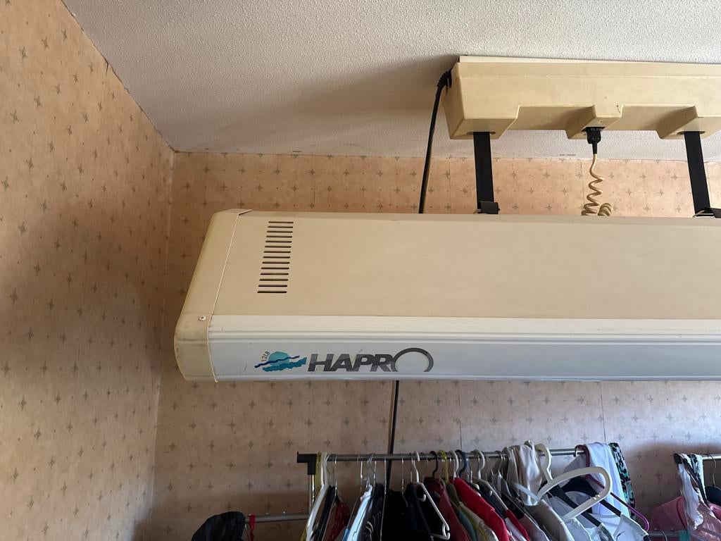 Hapro Zonnebank Enkelzijdig - Perfect voor Thuisgebruik, Ophalen, Zo goed als nieuw, Zonnebank enkelzijdig, 10 tot 15 lampen