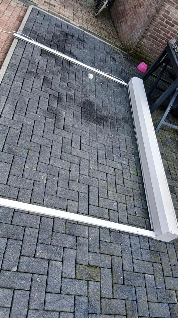 Elektrisch rolluik, Doe-het-zelf en Verbouw, Rolluiken, Gebruikt, 200 cm of meer, 200 cm of meer, Elektrische bediening, Ophalen