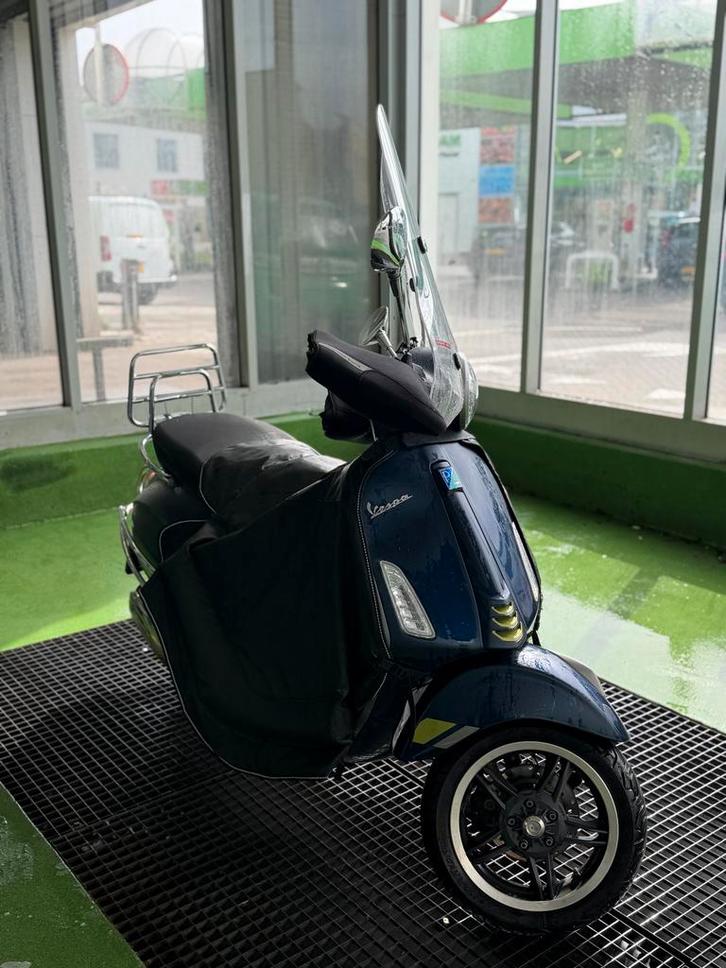 Vespa Primavera 125cc A1 Keyless, Fietsen en Brommers, Scooters | Vespa, Gebruikt, Overige modellen, Maximaal 45 km/u, Benzine