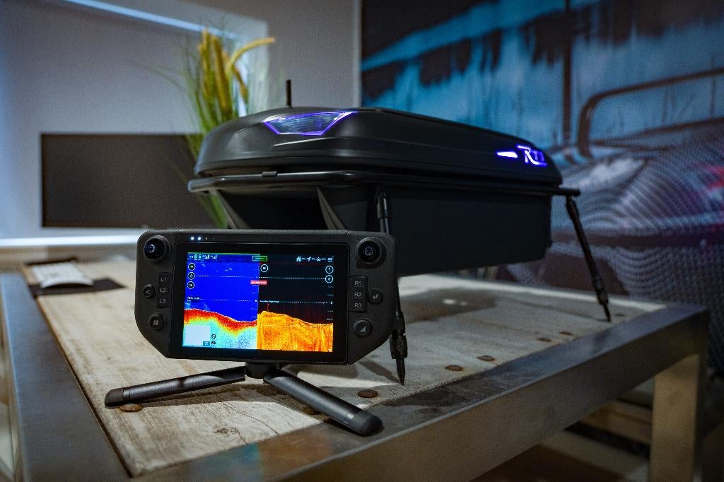 Carplounge Showroom Lelystad – Voerboten, Watersport en Boten, Hengelsport | Karpervissen, Ophalen, Nieuw, Overige typen