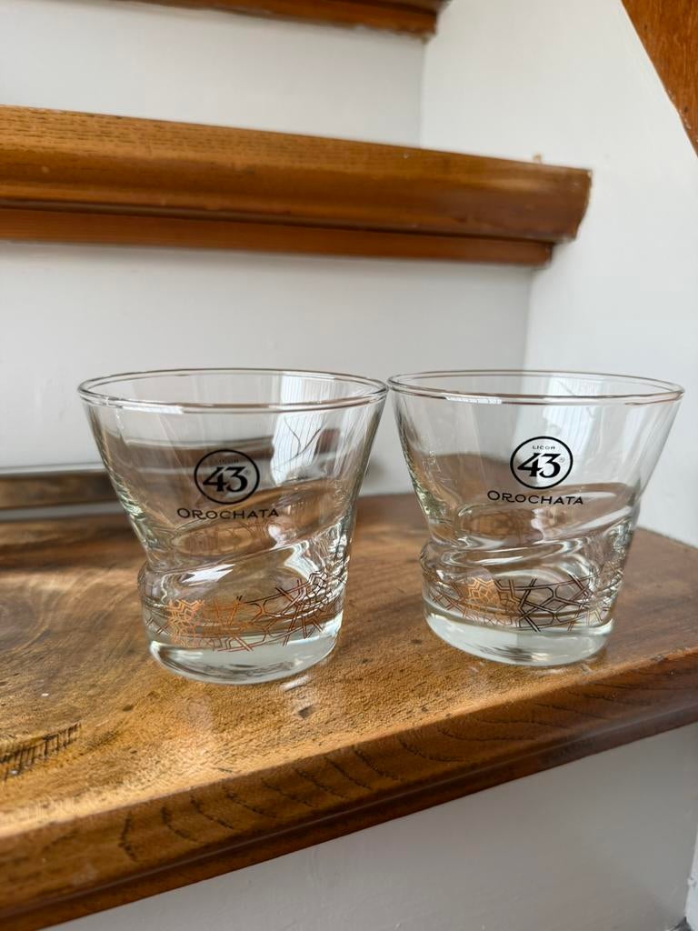2x Licor 43 Orochata tumbler glas, Ophalen of Verzenden, Zo goed als nieuw, Borrel- of Shotglas